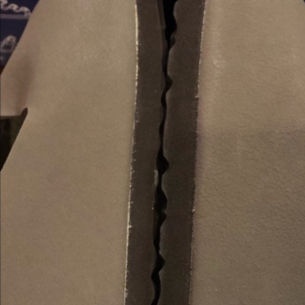 BIRKENSTOCK: REAL V. FAKE PART IV - Picture 8 of 16